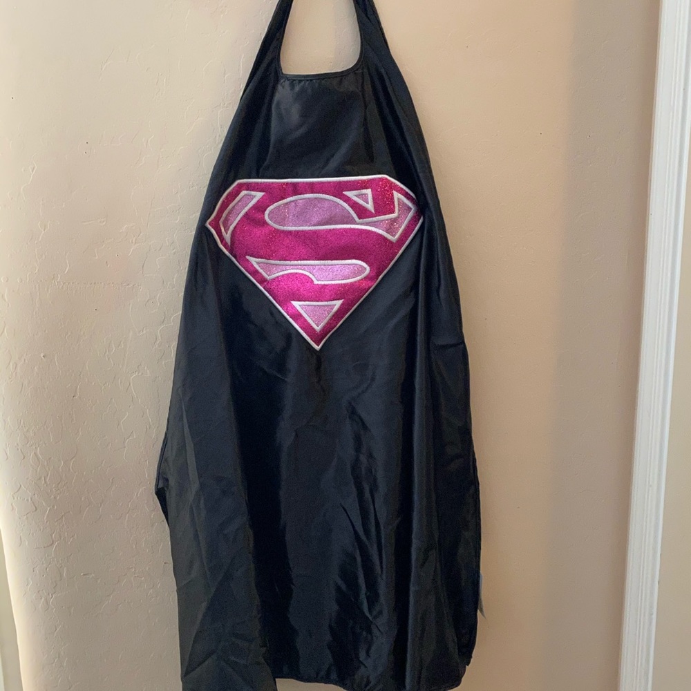KIDS SUPERGIRL CAPE SIX FLAGS
